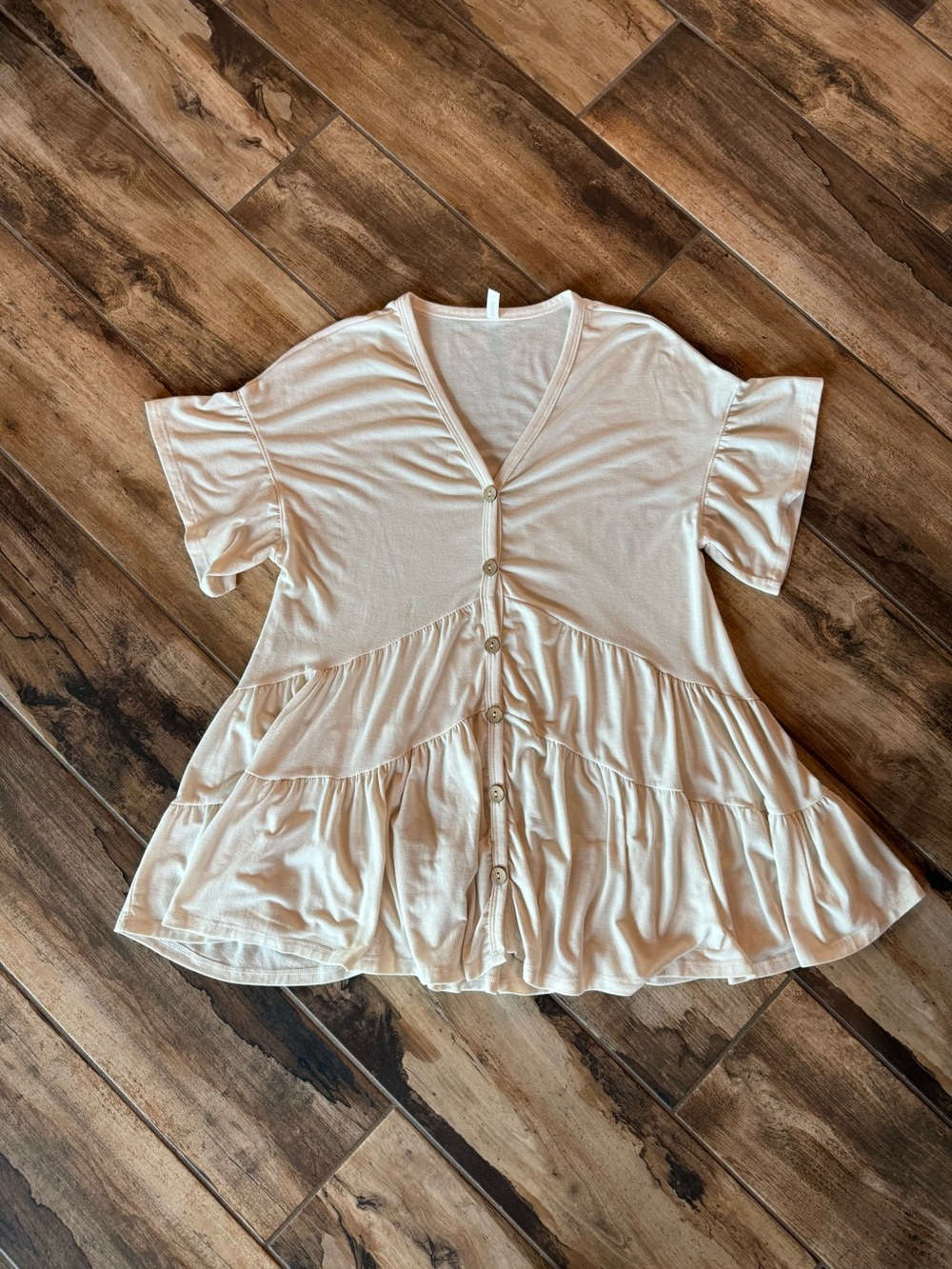 Three Bird Nest Cream Button-Front Tiered V-Neck Tunic